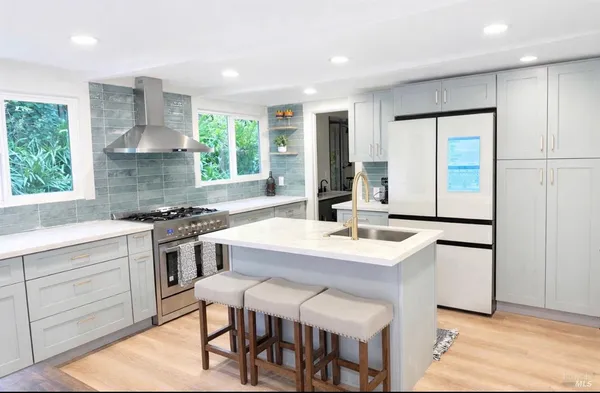 $649,000 | 16017 Palo Alto Drive, Guerneville, CA 95446