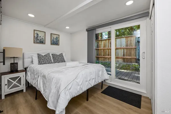 $649,000 | 16017 Palo Alto Drive, Guerneville, CA 95446