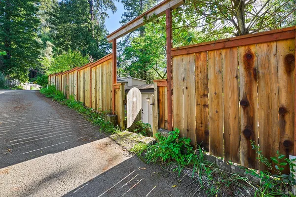 $649,000 | 16017 Palo Alto Drive, Guerneville, CA 95446