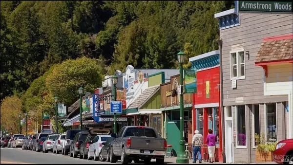 $649,000 | 16017 Palo Alto Drive, Guerneville, CA 95446