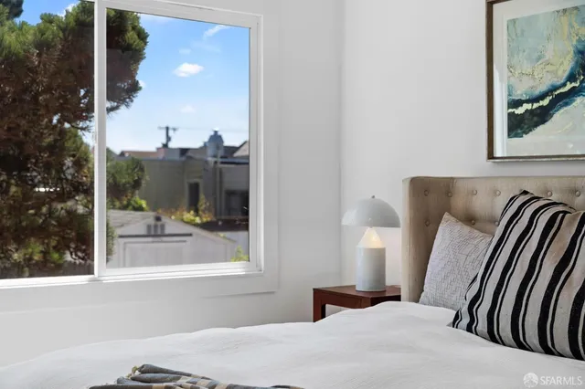 $1,095,000 | 2925 Kirkham Street, San Francisco, CA 94122