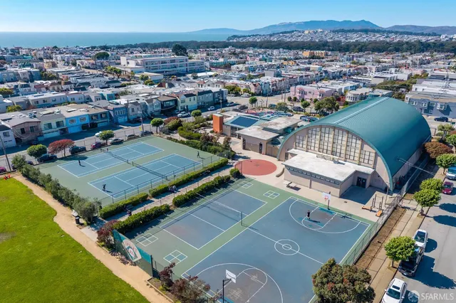 $1,095,000 | 2925 Kirkham Street, San Francisco, CA 94122