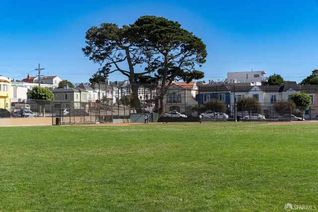 $1,095,000 | 2925 Kirkham Street, San Francisco, CA 94122