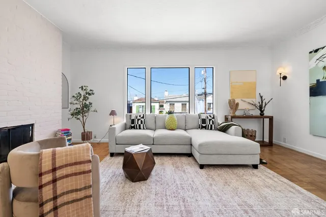 $1,095,000 | 2925 Kirkham Street, San Francisco, CA 94122