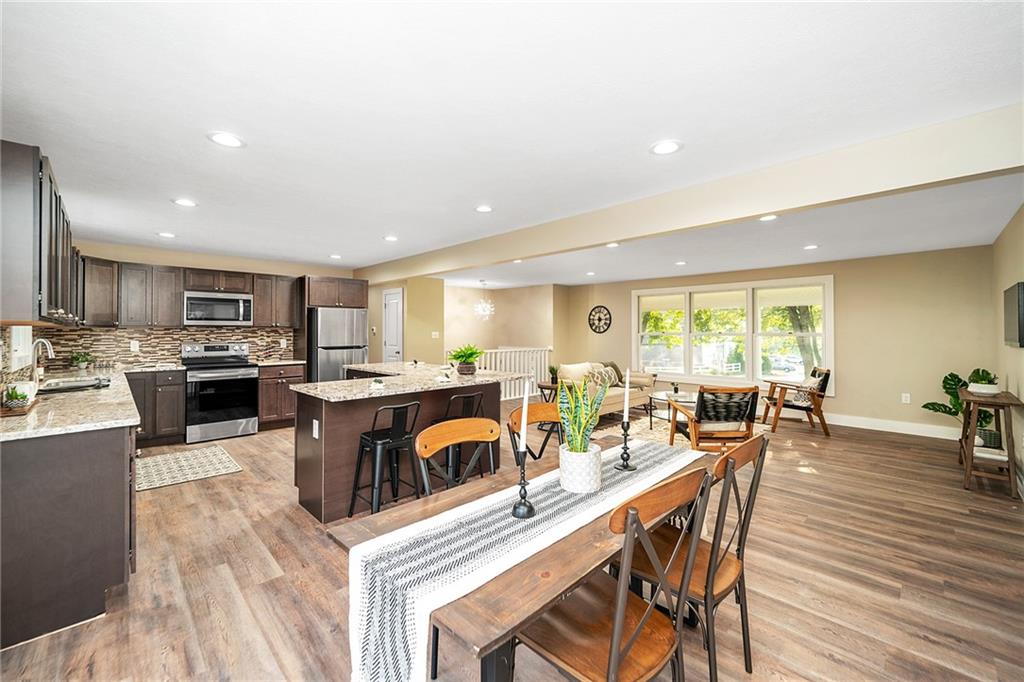 452 Country Club Road Washington, PA 15301 - Photo 11 of 25 Gallery Image 11