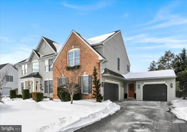 $684,900 | 120 Coventry Lane, Reading, PA 19610