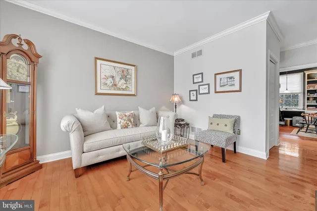 $684,900 | 120 Coventry Lane, Reading, PA 19610