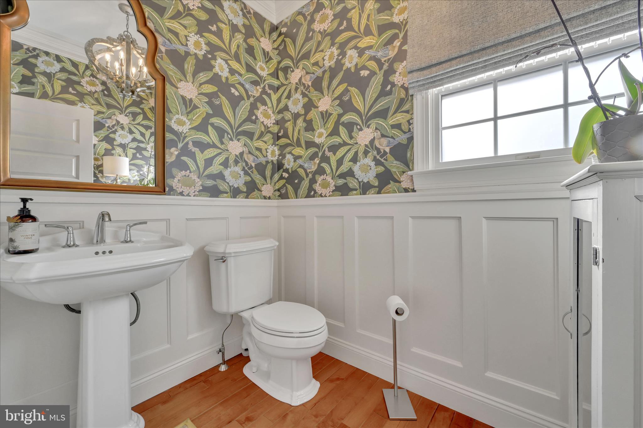 120 Coventry Lane Reading, PA 19610 - Photo 17 of 44 Bathroom