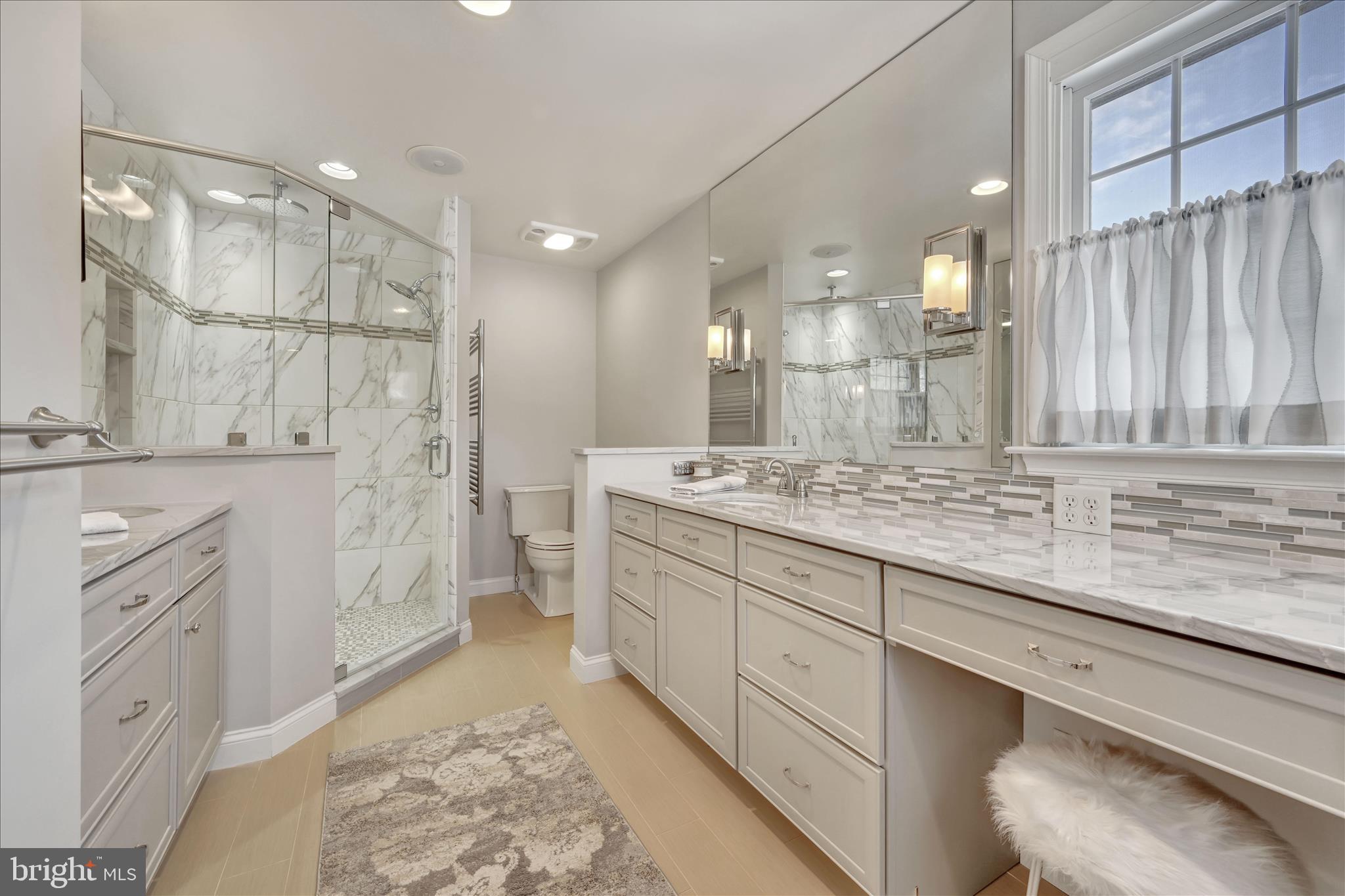 120 Coventry Lane Reading, PA 19610 - Photo 22 of 44 Bathroom