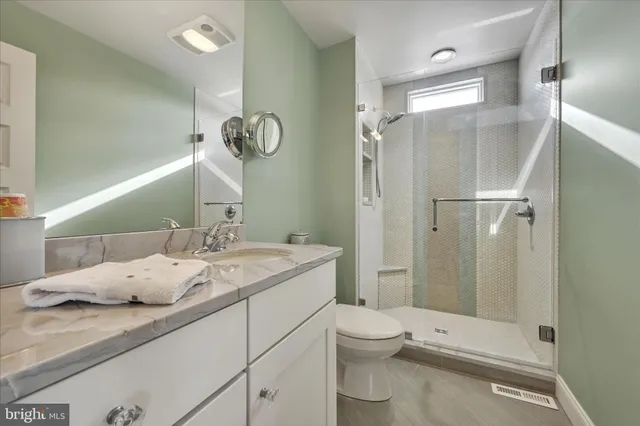 $684,900 | 120 Coventry Lane, Reading, PA 19610