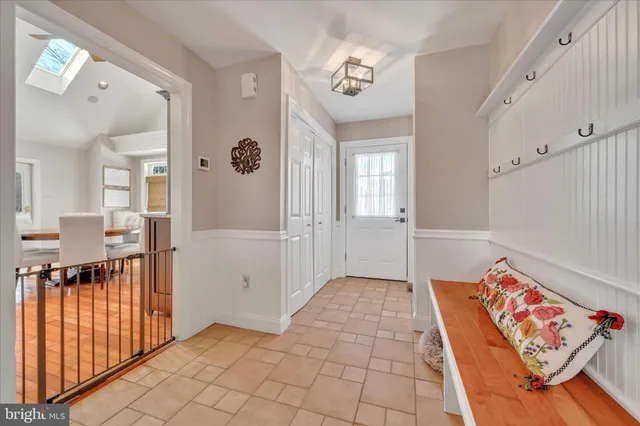 $684,900 | 120 Coventry Lane, Reading, PA 19610