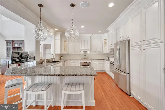 $684,900 | 120 Coventry Lane, Reading, PA 19610