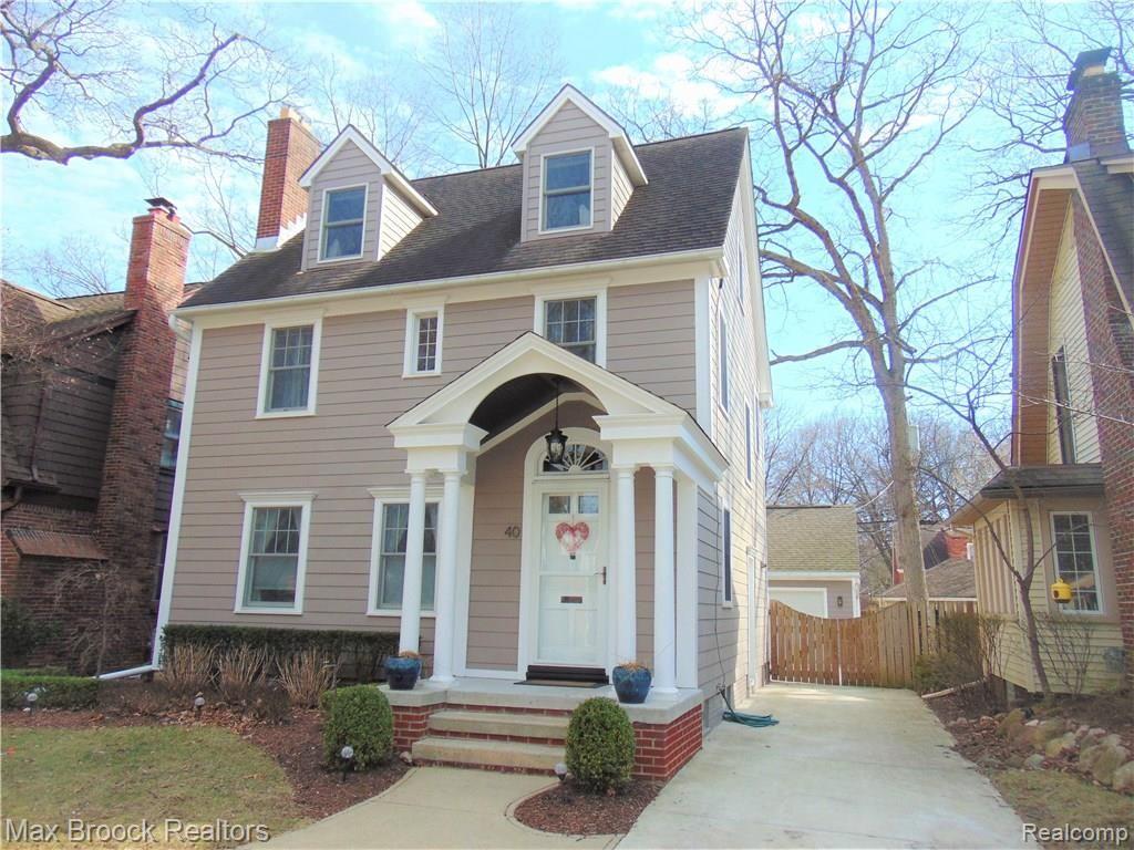 40 Wellesley Drive Pleasant Ridge, MI 48069 - Photo 1 of 17 40 Wellesley.jpg