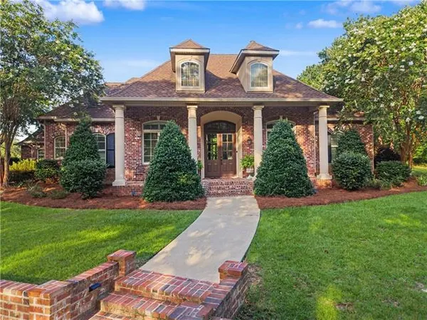 $1,050,000 | 475 Trailhead Drive, Abita Springs, LA 70420