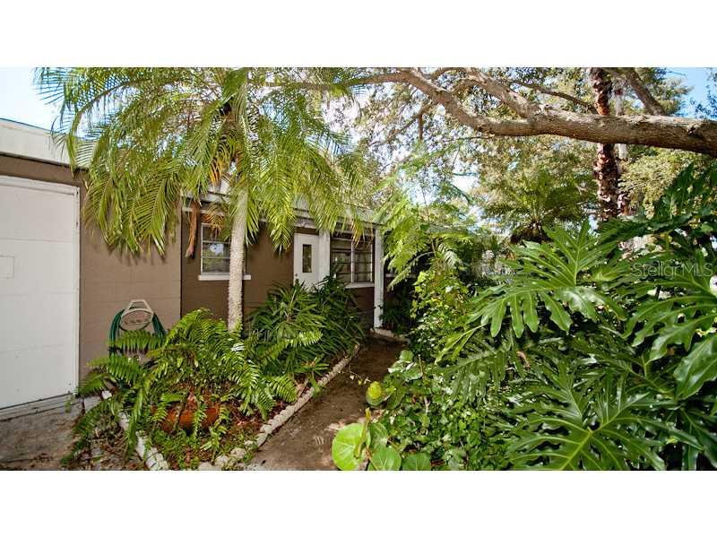 3304 Savage Road Sarasota, FL 34231 - Photo 1 of 1 Exterior Front