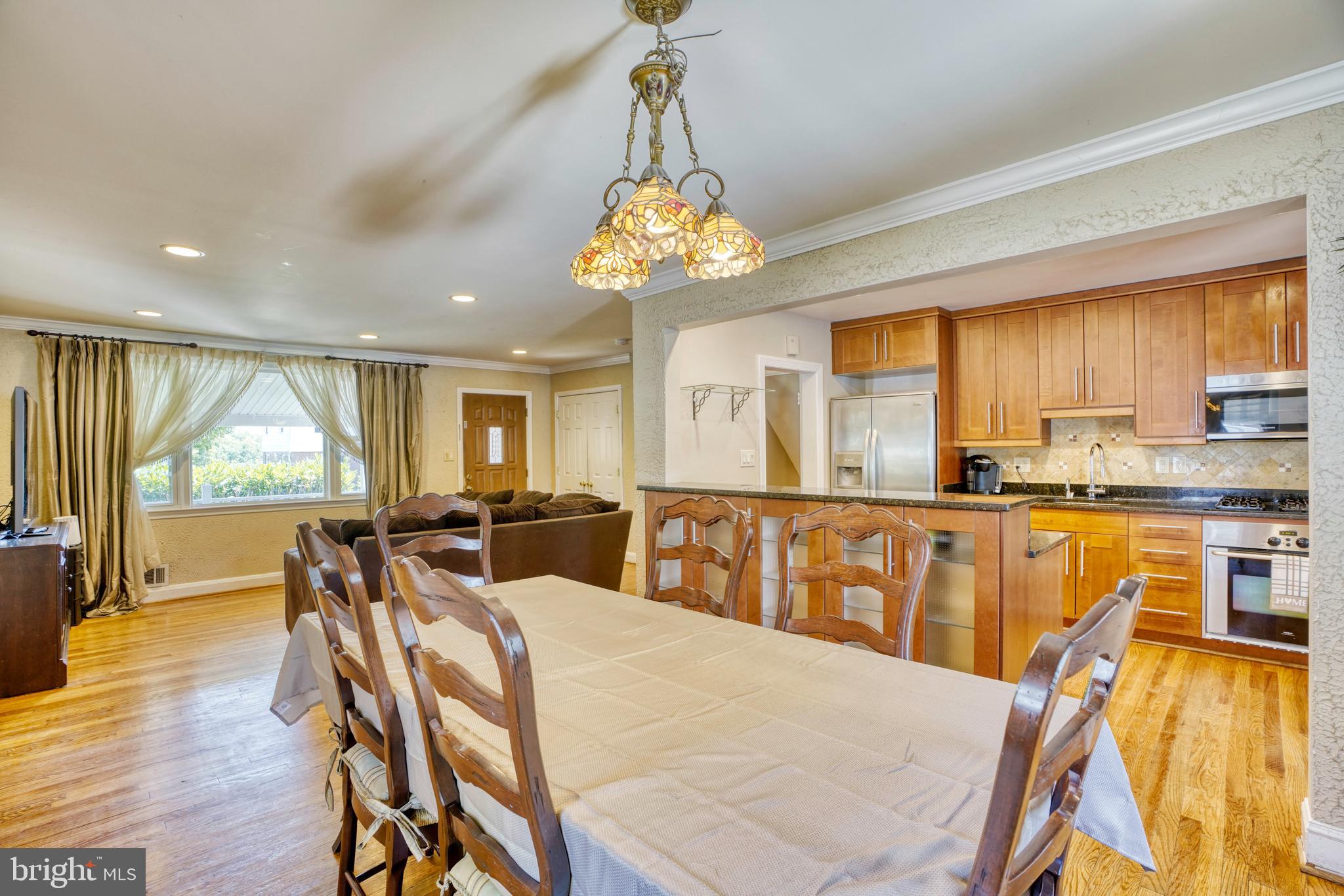 1928 Altavue Road Baltimore, MD 21228 - Photo 9 of 40
