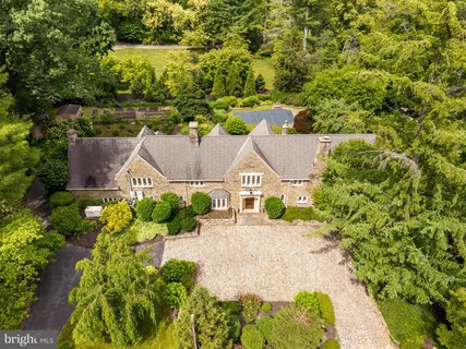 $3,595,000 | 534 North Rose Lane, Haverford, PA 19041