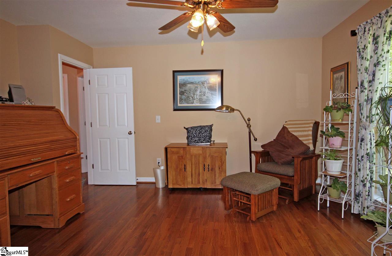 16 Dean Williams Road Travelers Rest, SC 29690 - Photo 10 of 30