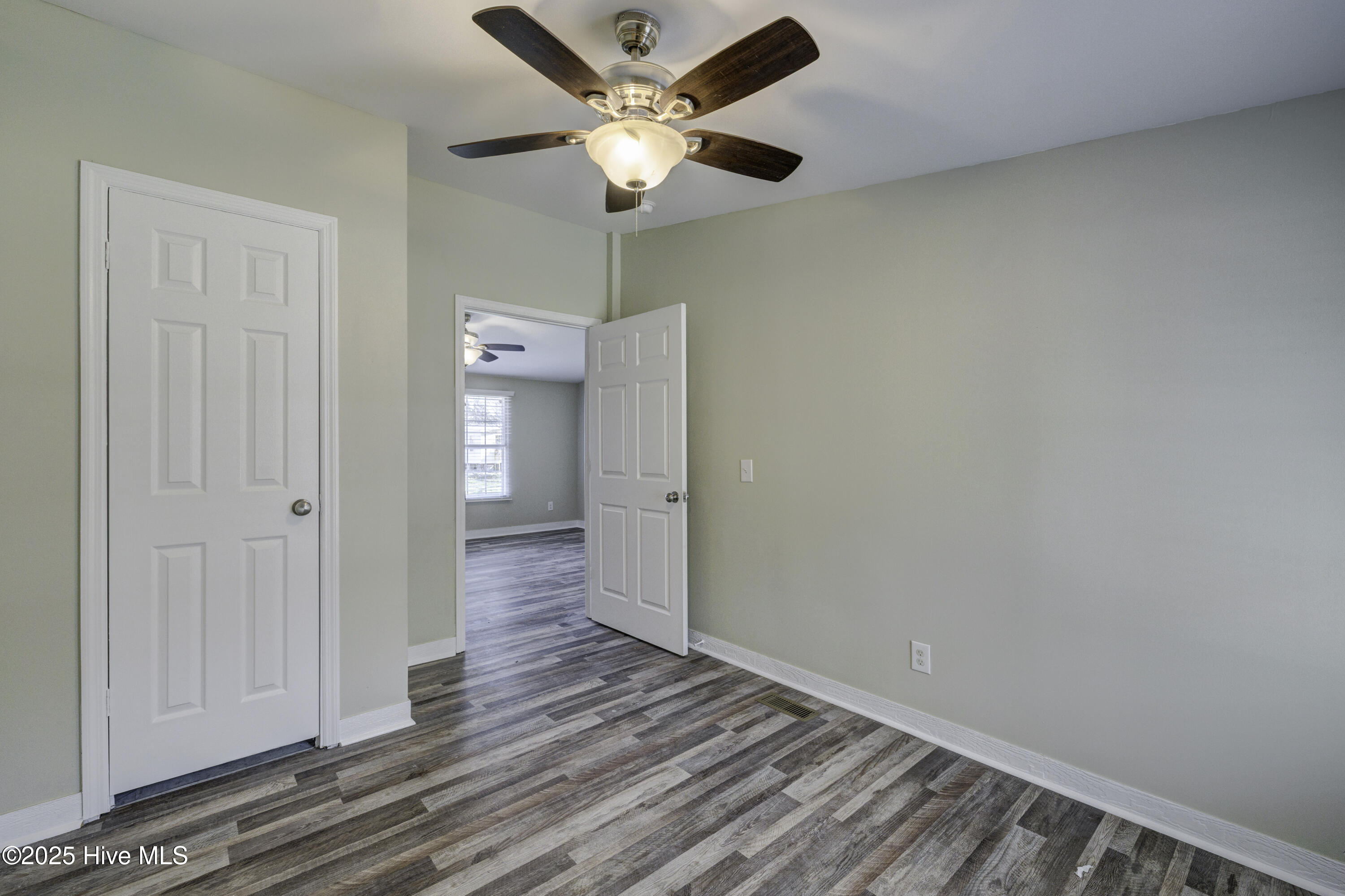 2827 New Road Burgaw, NC 28425 - Photo 28 of 37 2827NewRoadItemRemoval-20