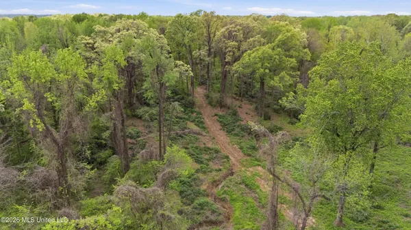 $390,000 | 5 Nail Road, Walls, MS 38680