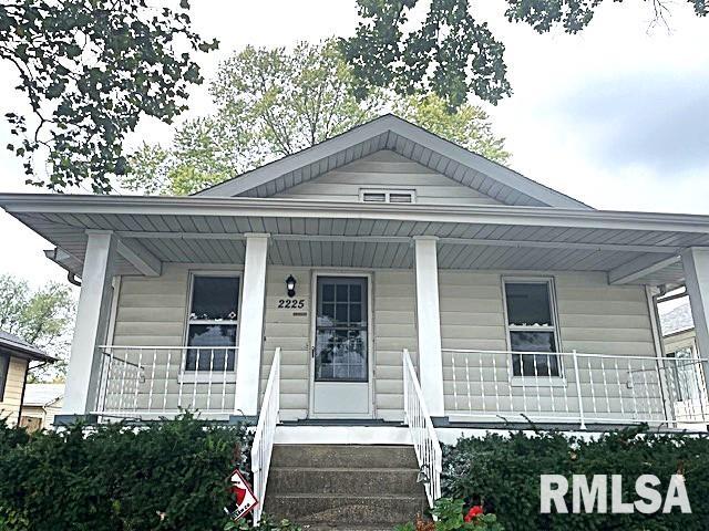 2225 South 6th Street Springfield, IL 62703 - Photo 1 of 42