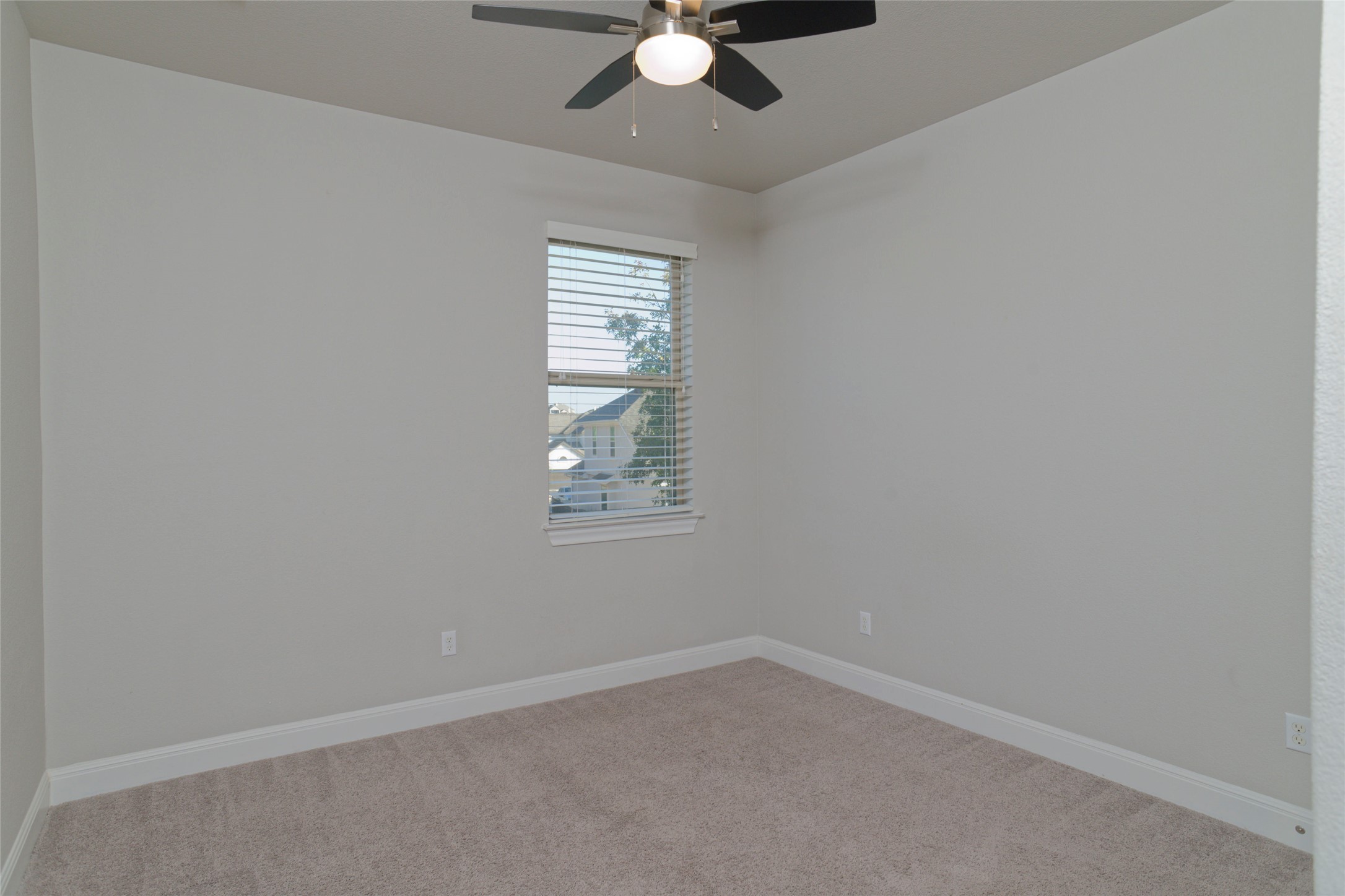 4001 Goodnight Trail Leander, TX 78641 - Photo 23 of 35 an empty room with a window