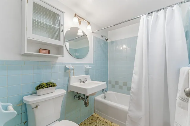 $389,900 | 231 Coolidge Avenue, Unit 401, Watertown, MA 02472