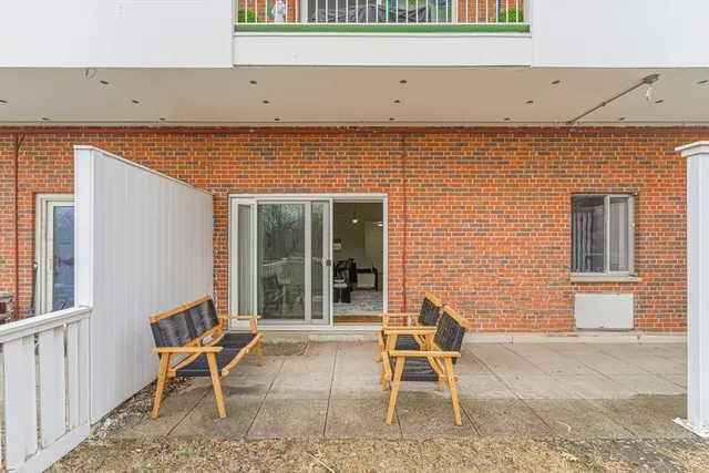 $389,900 | 231 Coolidge Avenue, Unit 401, Watertown, MA 02472