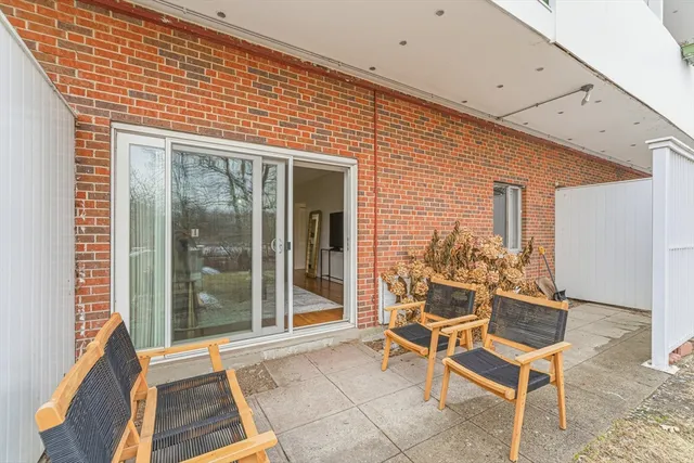 $389,900 | 231 Coolidge Avenue, Unit 401, Watertown, MA 02472