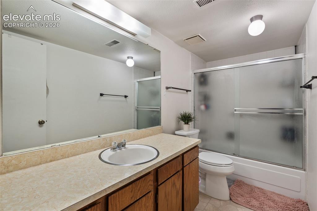 3330 Templeton Gap Road, Unit 6 Colorado Springs, CO 80907 - Photo 24 of 40