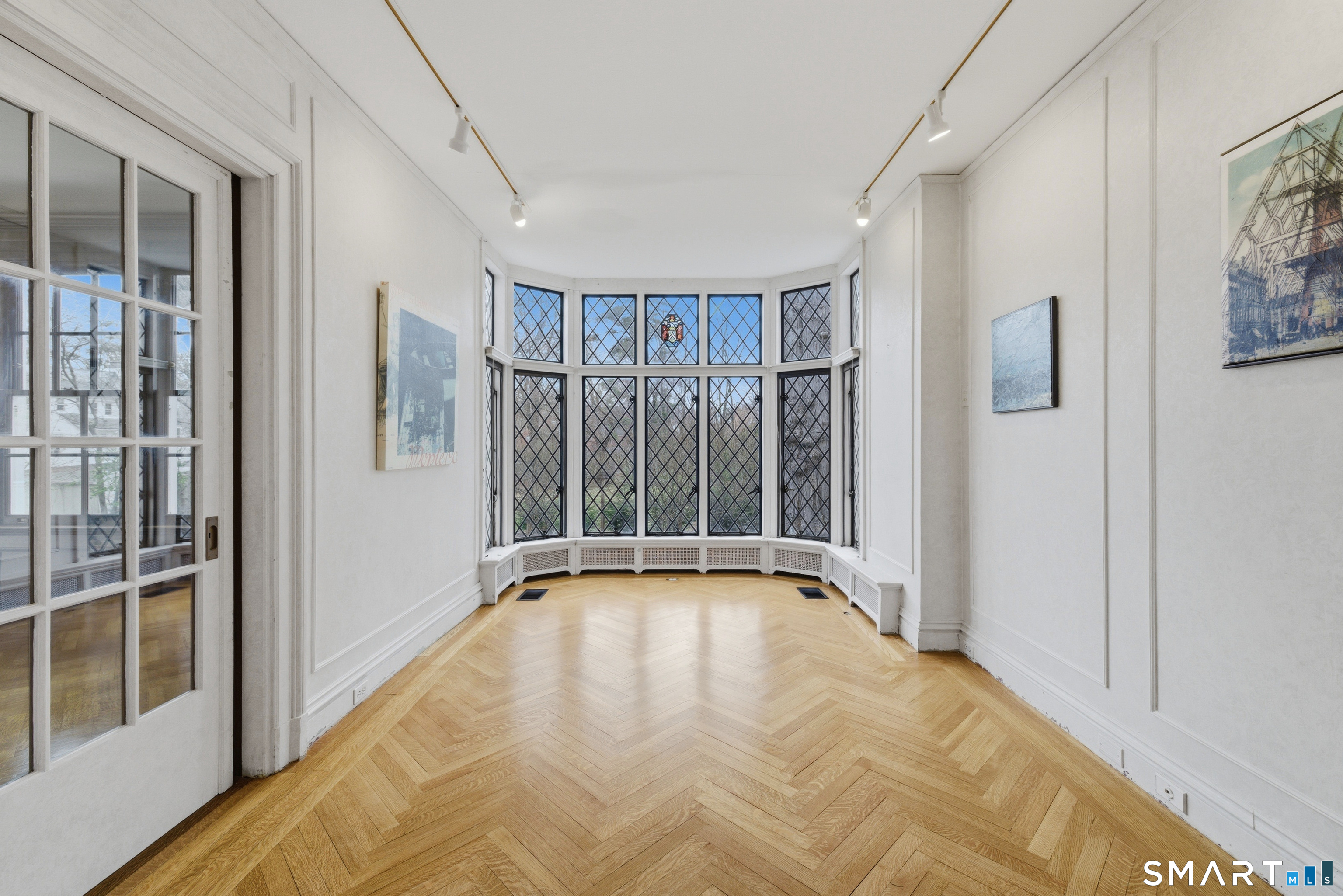 11 Sycamore Road West Hartford, CT 06117 - Photo 13 of 33