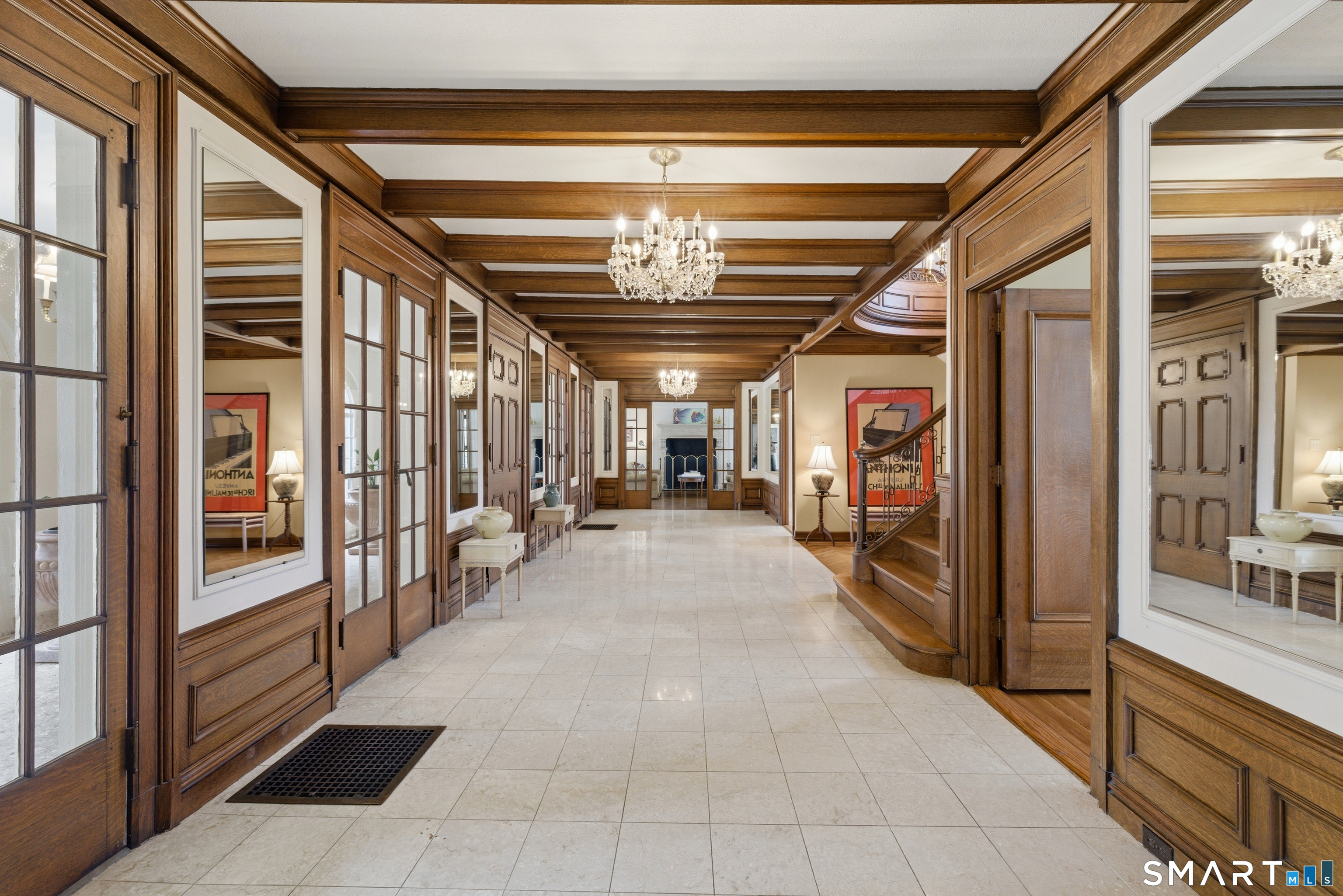 11 Sycamore Road West Hartford, CT 06117 - Photo 4 of 33