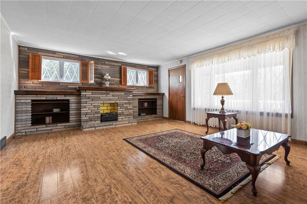 2007 Paintertown Road Irwin, PA 15642 - Photo 4 of 25 Gallery Image 4