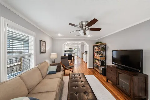 $590,000 | 1510 Alexander Street, Houston, TX 77008