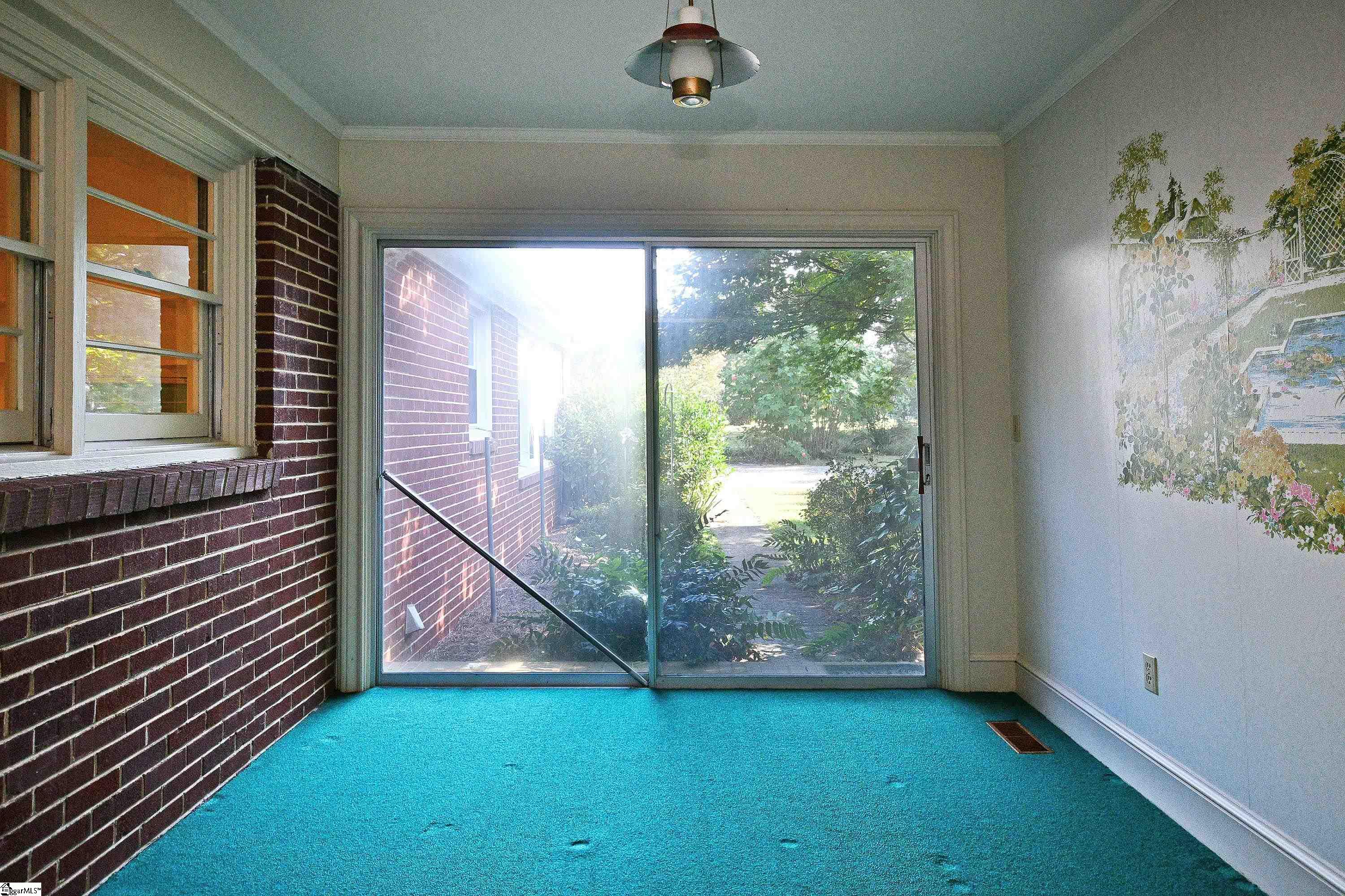200 Garrett Street Fountain Inn, SC 29644 - Photo 8 of 32 Gallery Image 8