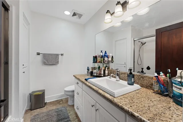 $640,000 | 707 South Azusa Avenue, Unit B, Azusa, CA 91702