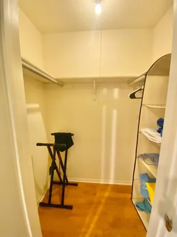 $15 | 807 West 25th Street, Unit 215, Austin, TX 78705