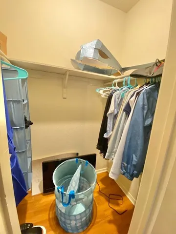 $15 | 807 West 25th Street, Unit 215, Austin, TX 78705