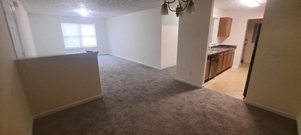 7104 Fairington Ridge Circle Lithonia, GA 30038 - Photo 2 of 8