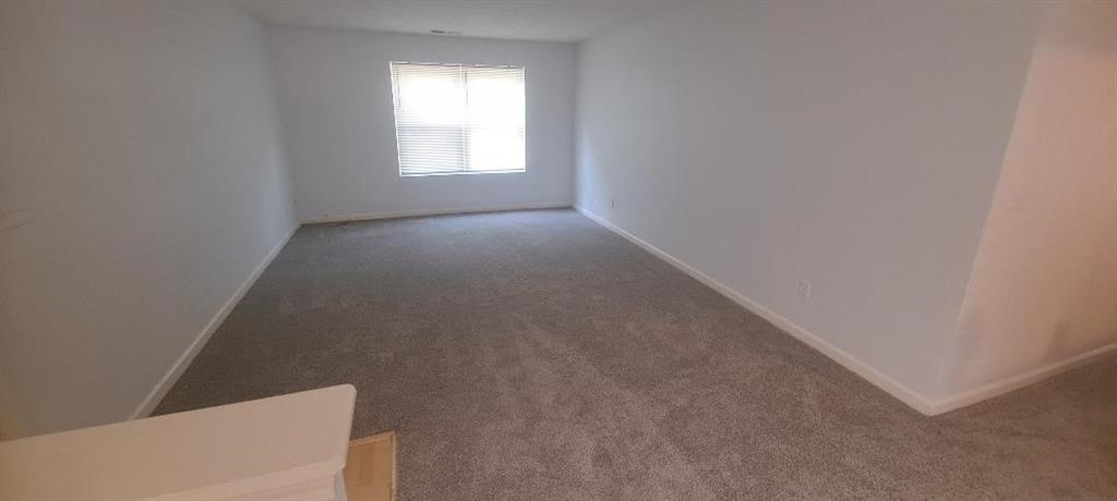 7104 Fairington Ridge Circle Lithonia, GA 30038 - Photo 4 of 8