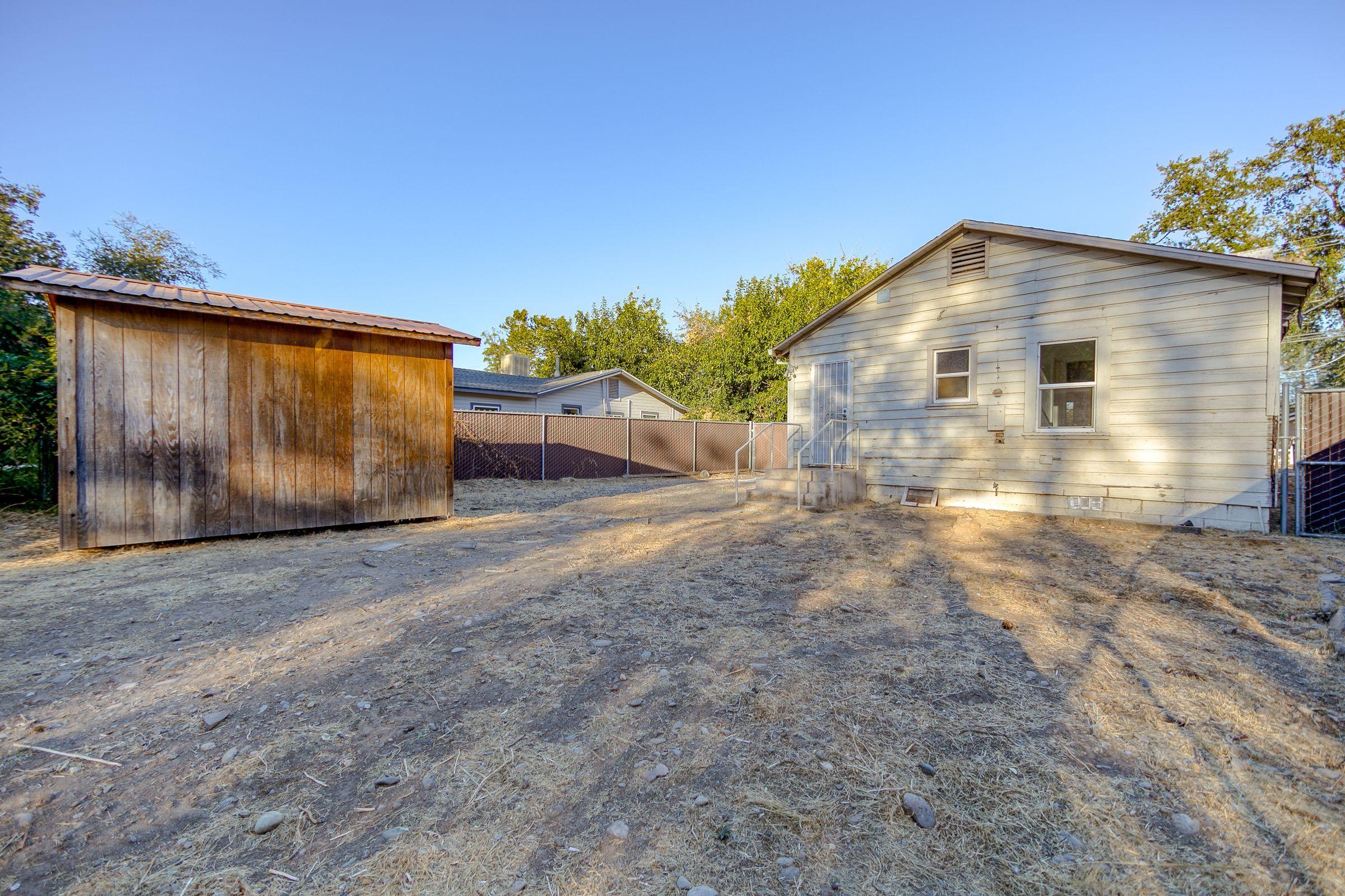 2756 Henderson Road Redding, CA 96002 - Photo 13 of 13