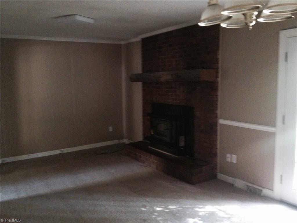 544 Stratford Road Lexington, NC 27292 - Photo 3 of 10