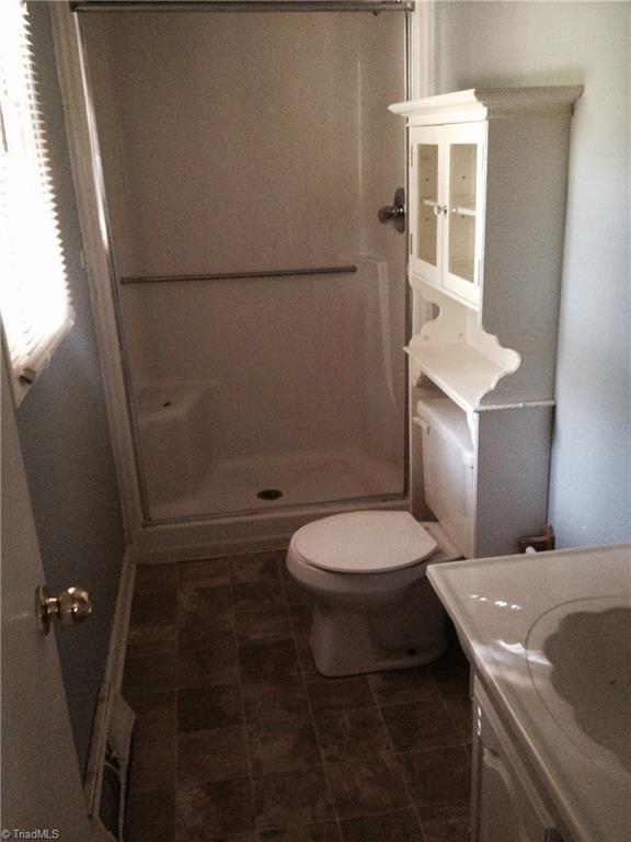544 Stratford Road Lexington, NC 27292 - Photo 7 of 10