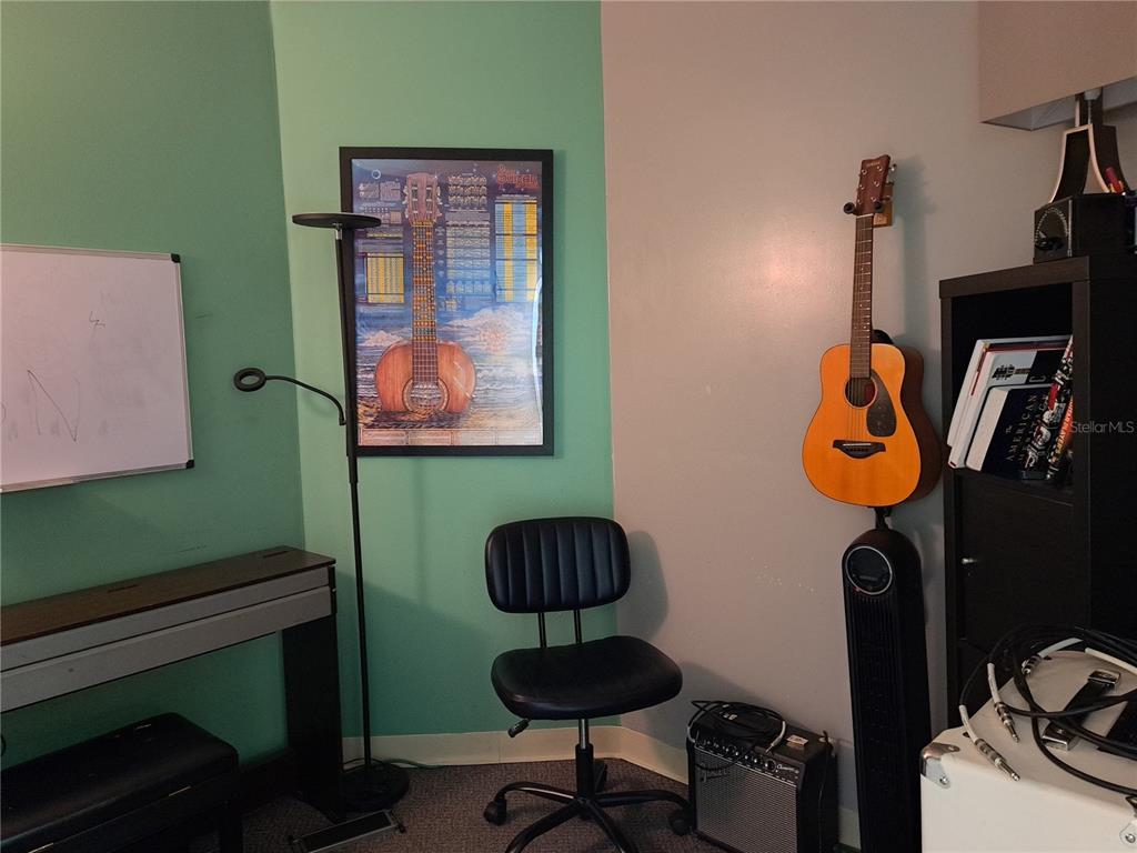 1600 Achieva Way Dunedin, FL 34698 - Photo 35 of 98 a view of entryway and hall with wooden floor