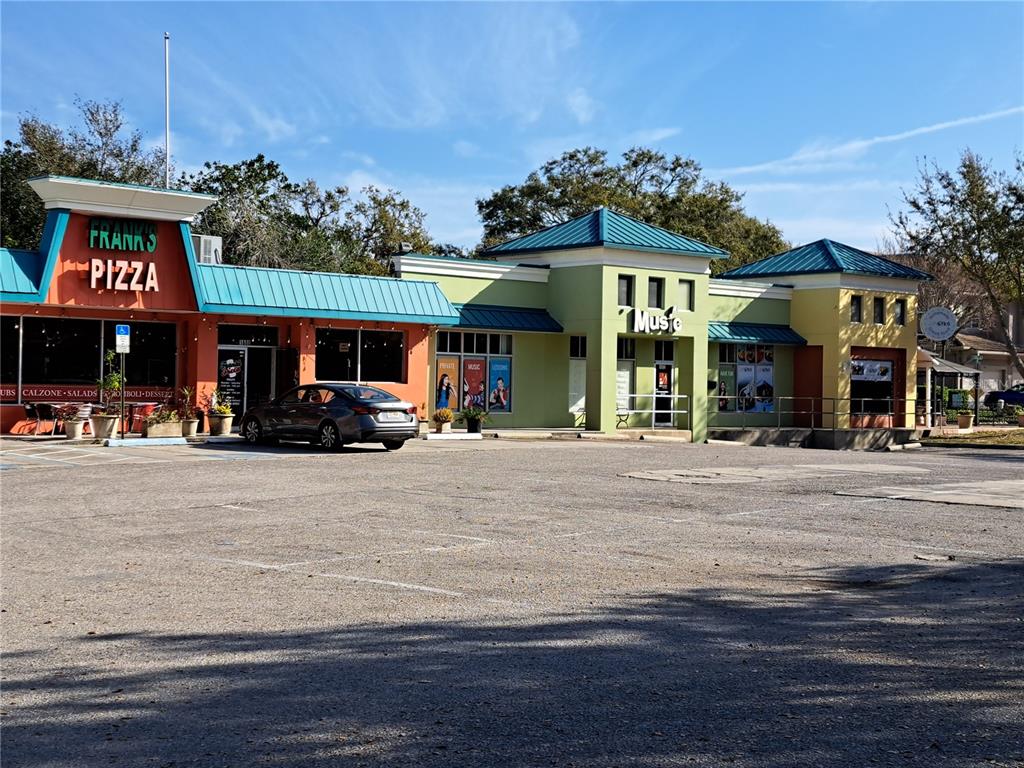 1600 Achieva Way Dunedin, FL 34698 - Photo 4 of 98