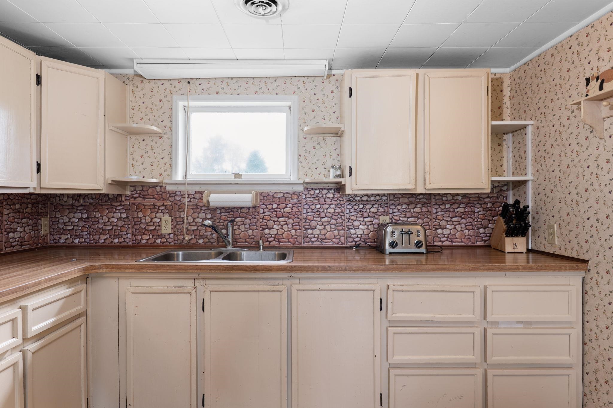 5257 Vance Road Grawn, MI 49637 - Photo 23 of 40