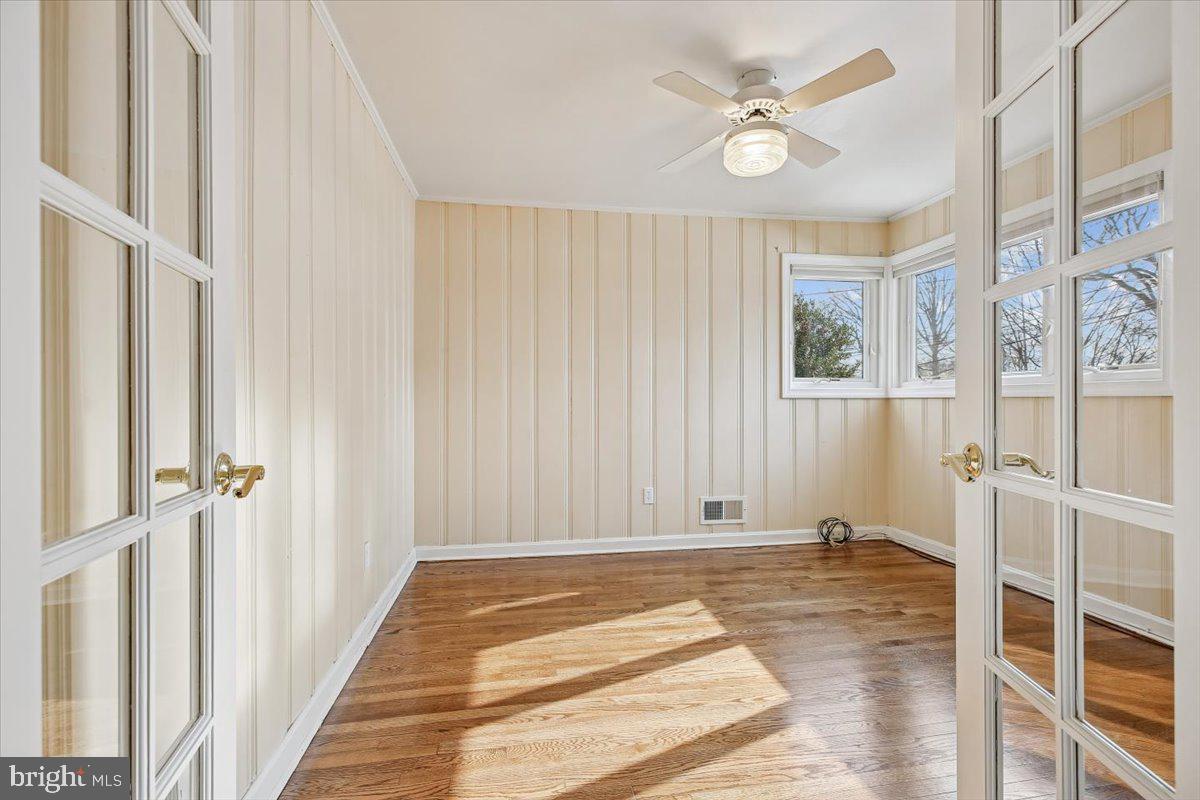 1707 Sanford Road Silver Spring, MD 20902 - Photo 26 of 55 Third Bedroom on Main Level