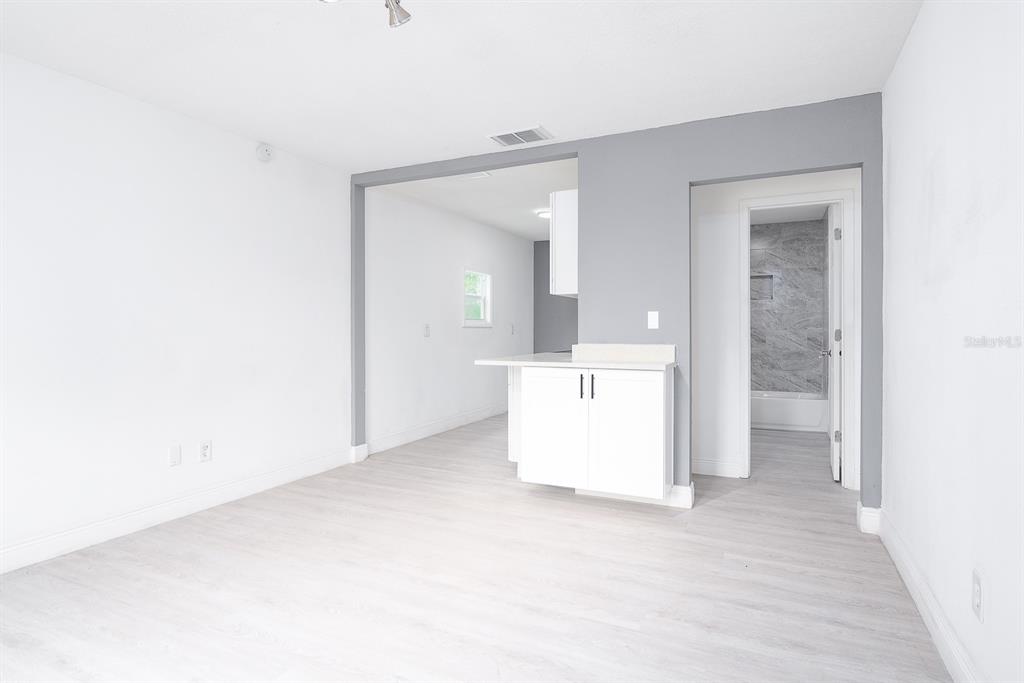 519 Williams Street Melbourne, FL 32901 - Photo 4 of 15 a view of an empty room