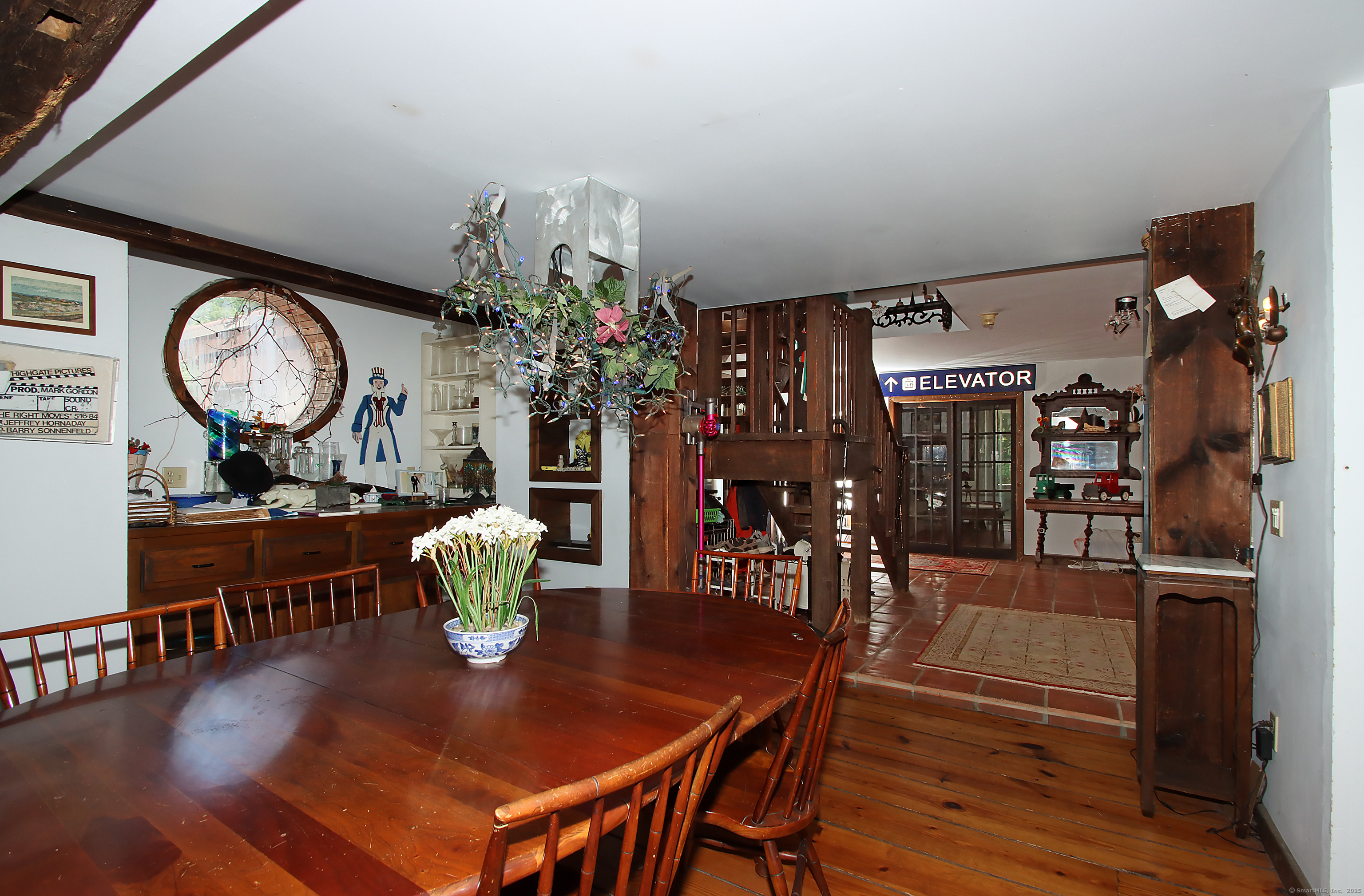 8 Dillon Road Woodbridge, CT 06525 - Photo 14 of 40