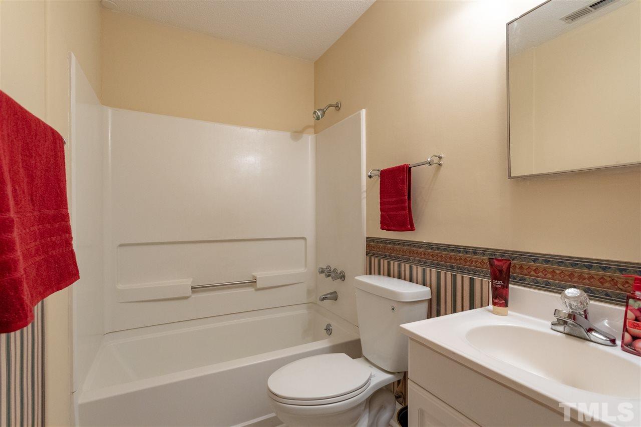 5124 Raintree Road Durham, NC 27712 - Photo 15 of 20